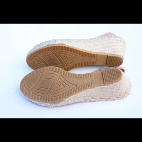 NWOT Vidorreta sling back wedges - Picture 7 of 8